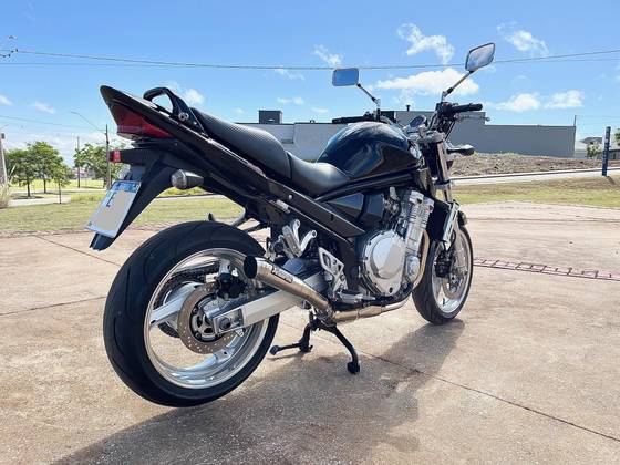 SUZUKI BANDIT 1250 